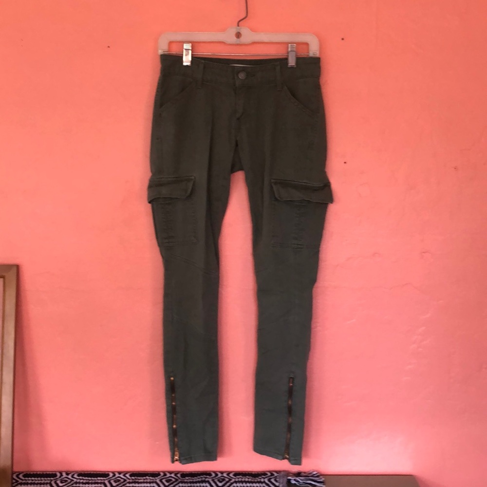 🌺Levi’s low rise army cargo pants